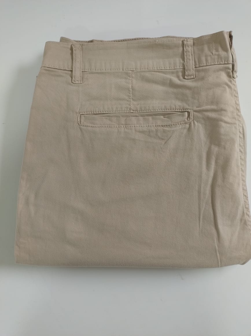 CALÇA SARJA COM ELASTANO