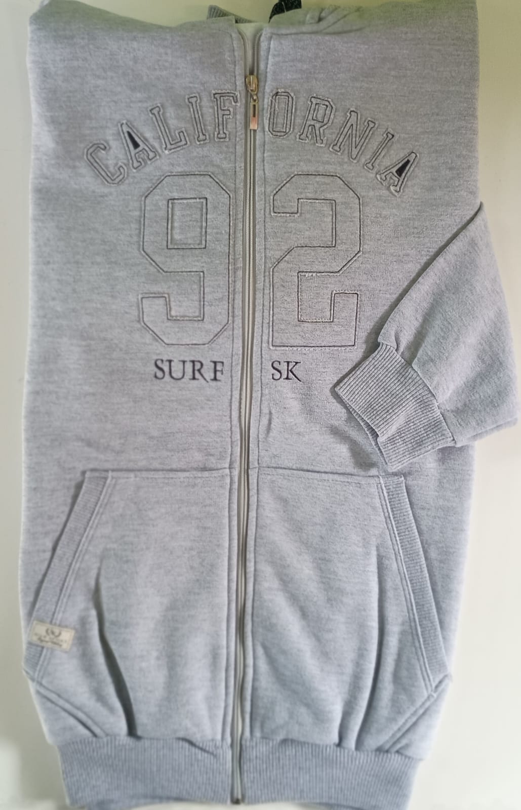 JAQUETA MOLETOM CINZA CLARA Plus Size